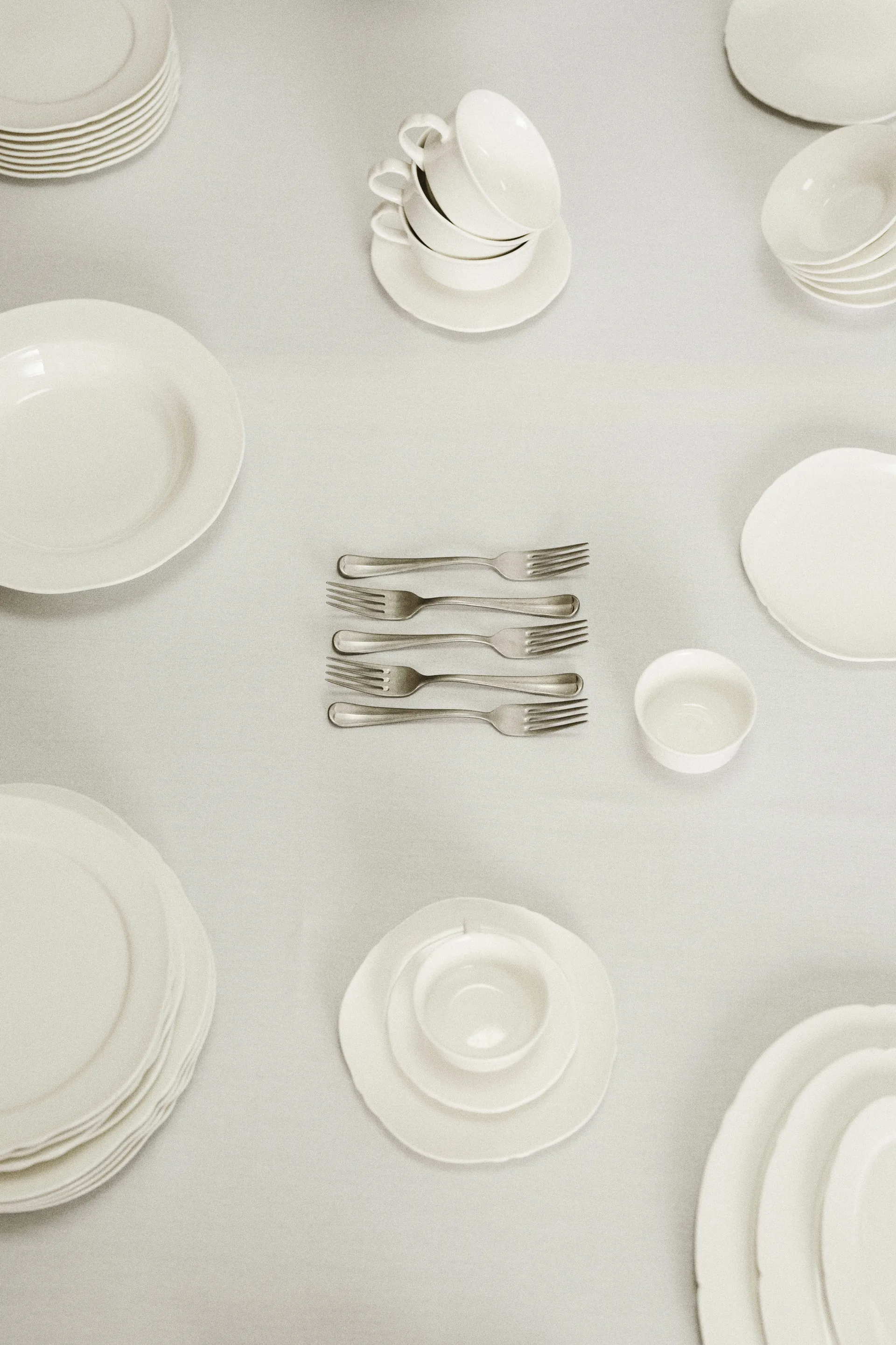 Silhouette plate M Ø23.5 cm 4-pack, White Serax