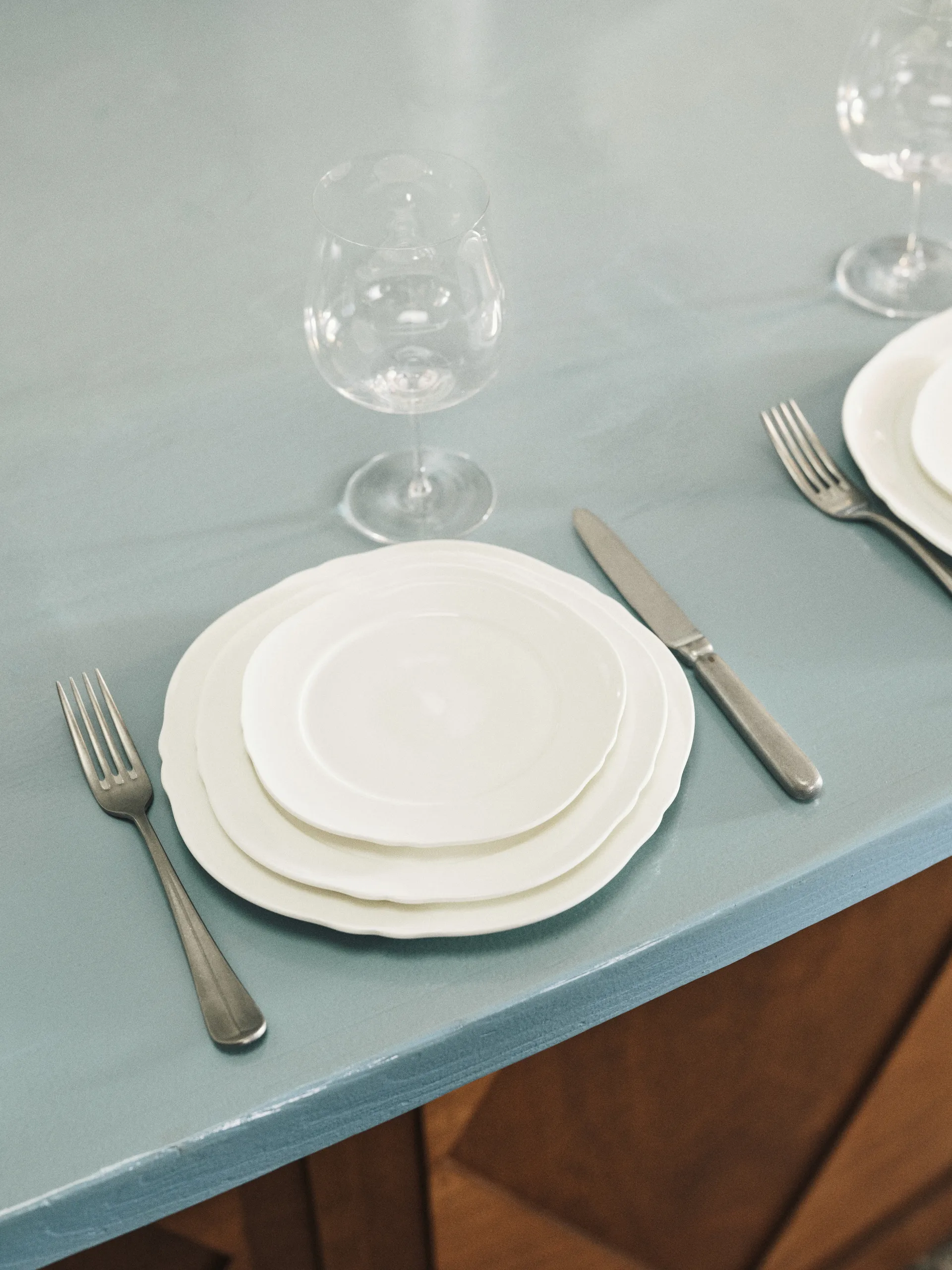 Silhouette plate M Ø23.5 cm 4-pack, White Serax