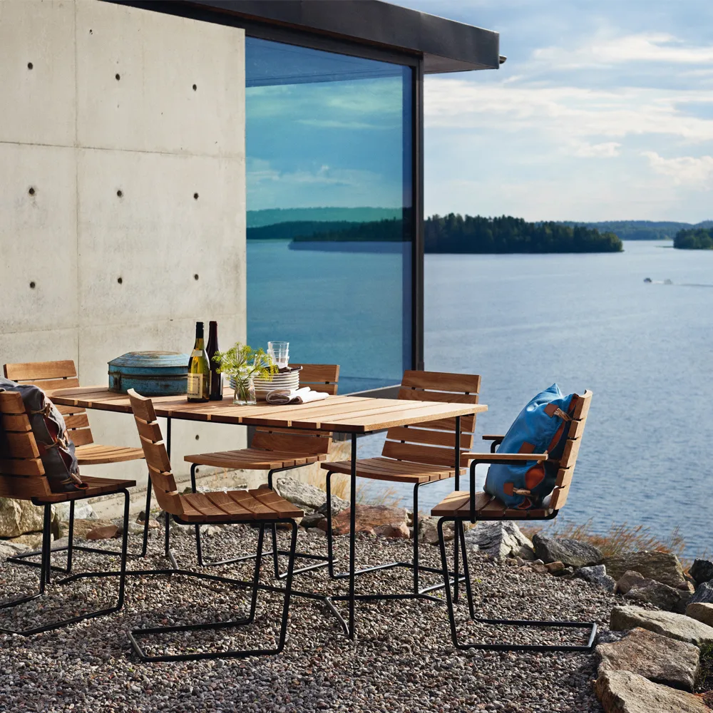 Grinda table, Teak, medium, black frame Skargaarden
