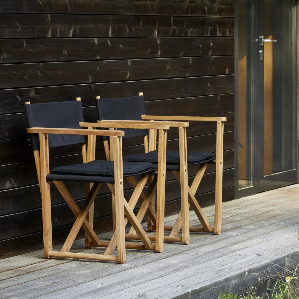 Kryss Dining armchair, Sunbrella Ashe light grey, teak Skargaarden
