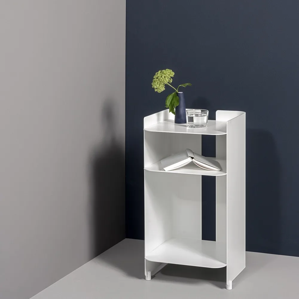 Lou side table, White SMD Design