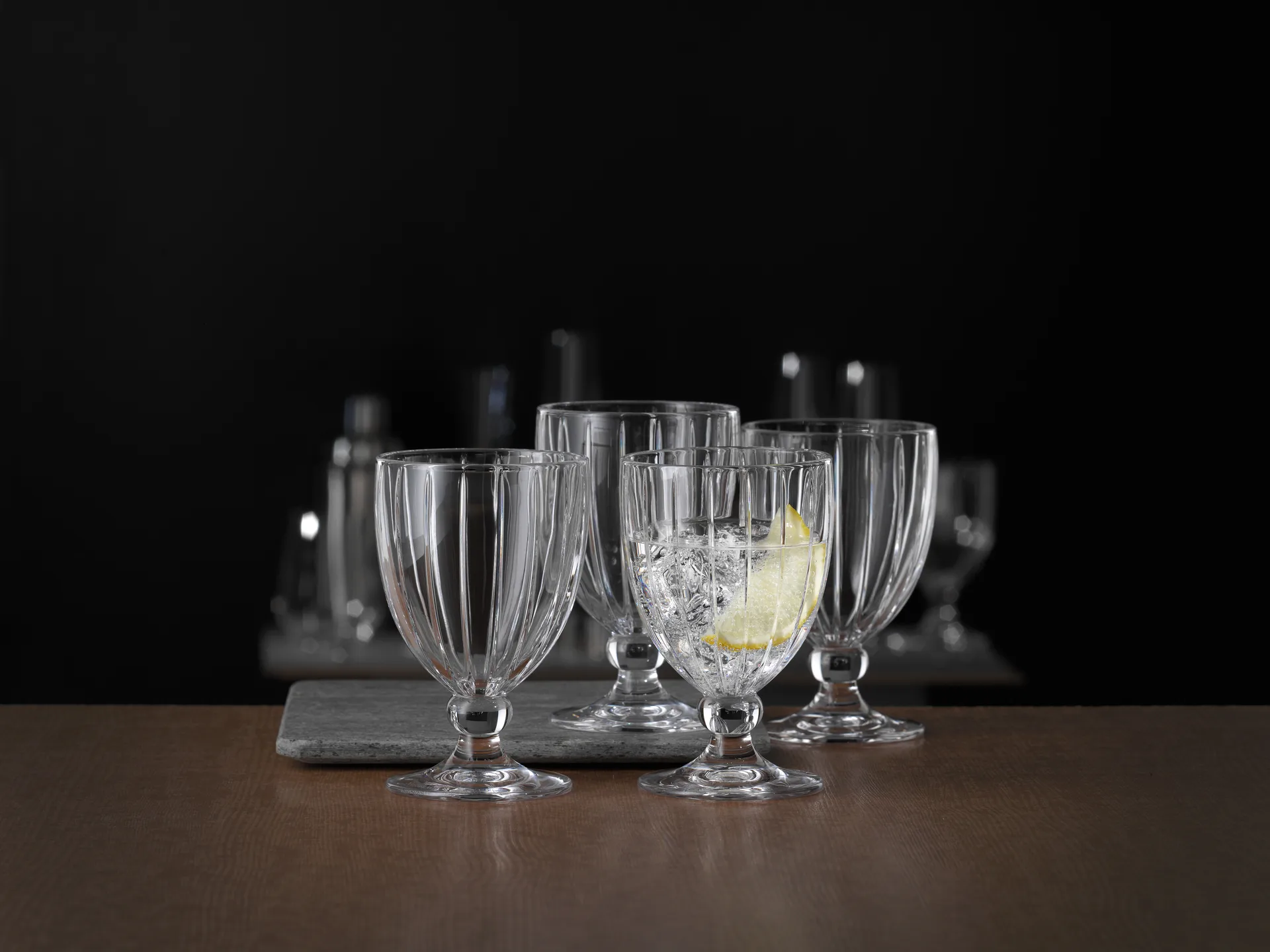 Milano glass on foot 30.5 cl 4-pack, Clear Spiegelau