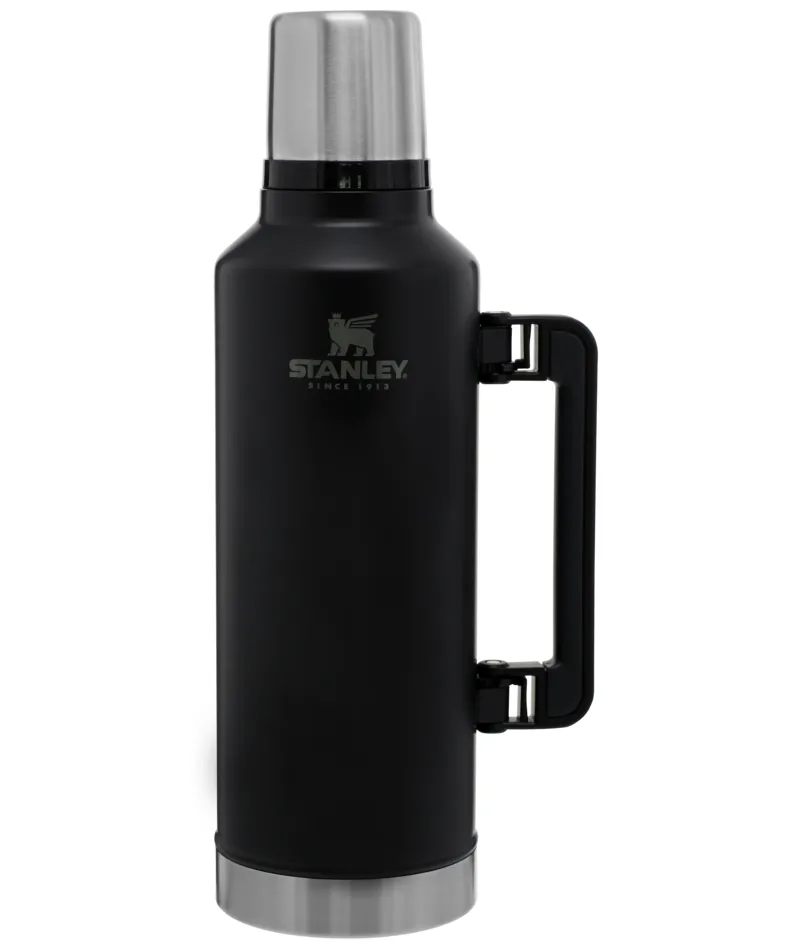 Classic Vacuum thermos 2.3 L, Matte black Stanley