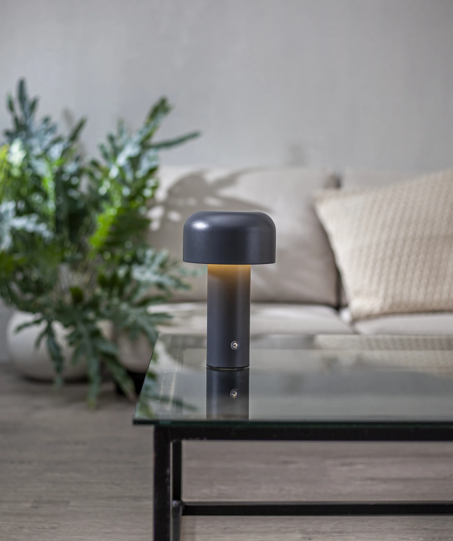 Bobby portable table lamp, Grey Star Trading