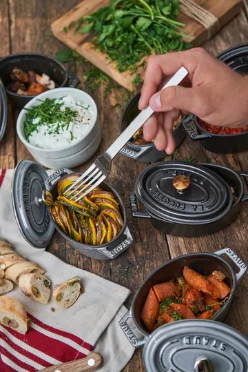 Staub La Cocotte oval cast iron pot 0.6 L - Black - STAUB