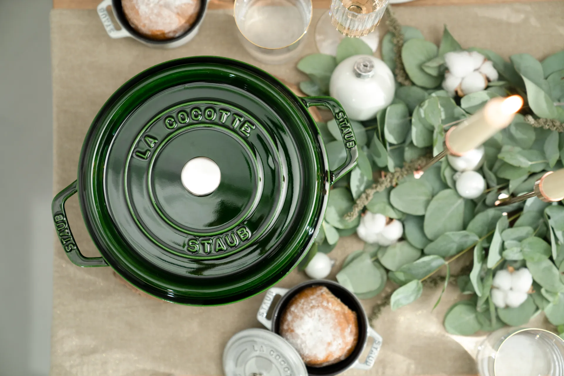 Staub La Cocotte round casserole cast iron 2.6 L, Basil green STAUB
