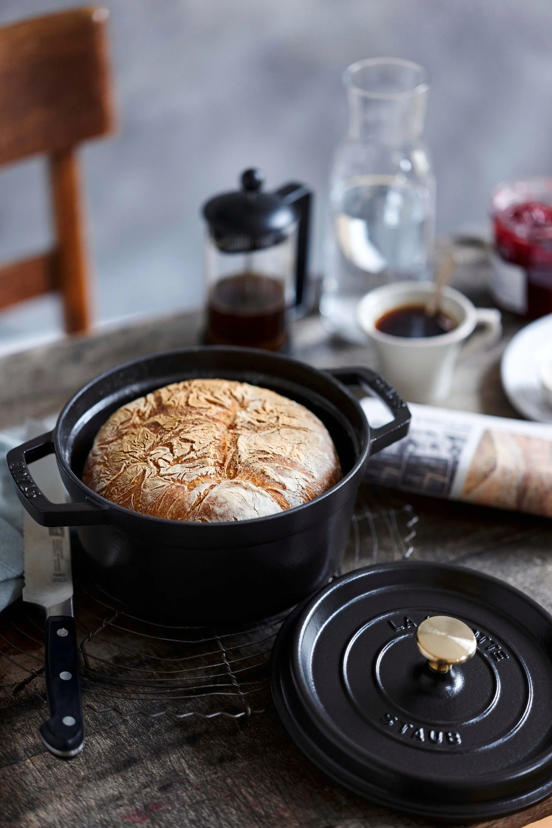 Staub round casserole dish 3.8 l, black STAUB