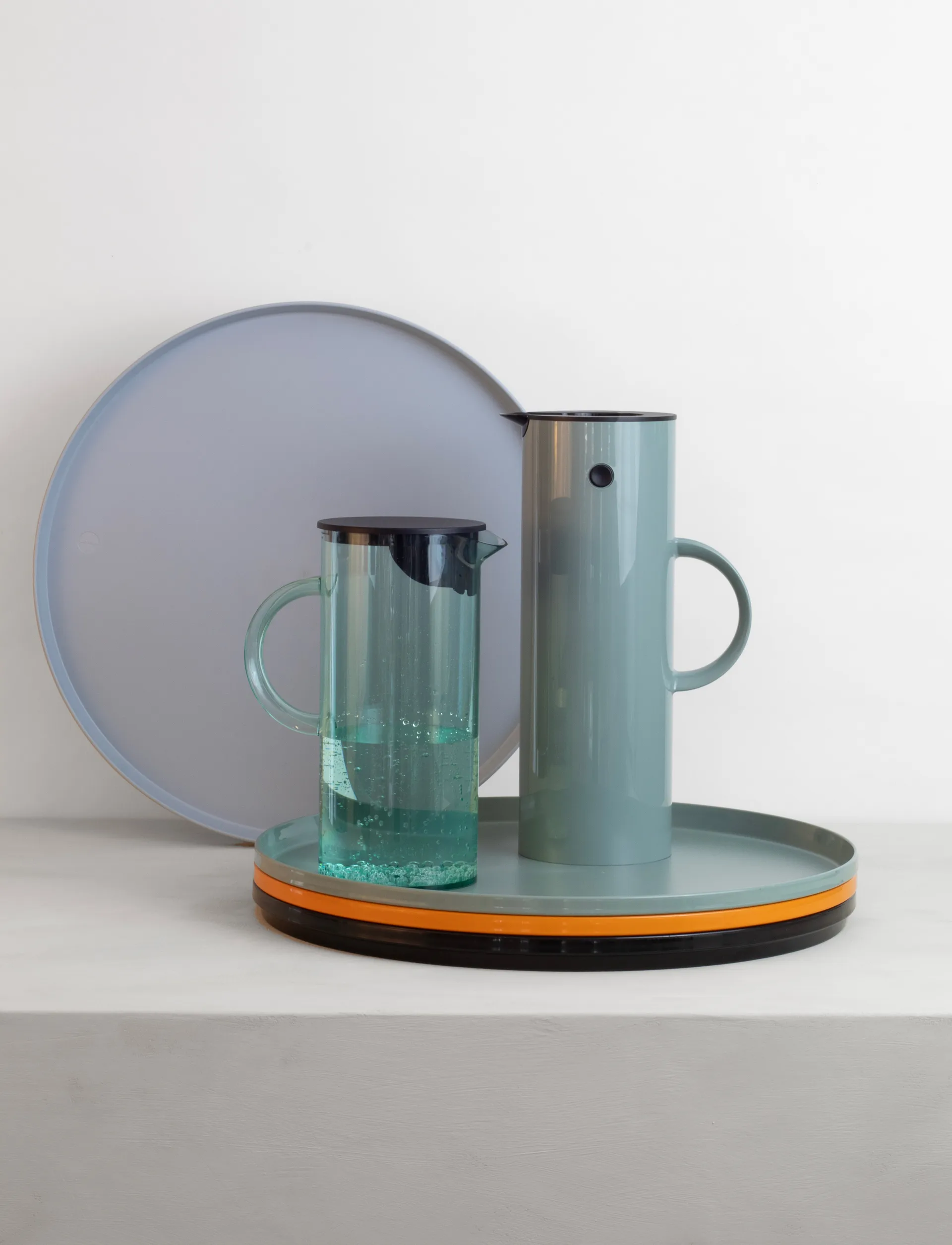 EM77 jug with lid 1.5 L, Dusty green Stelton