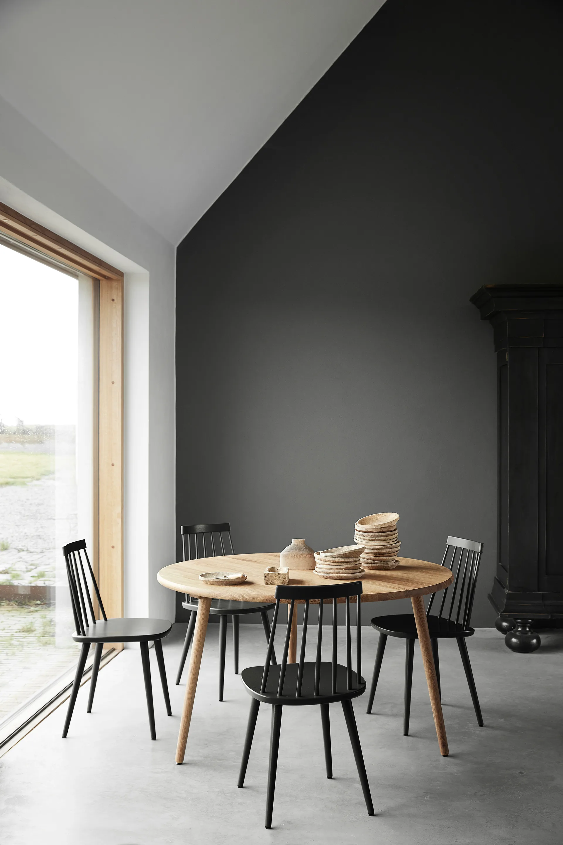 Pinocchio chair oak, Matte Black 99 Stolab