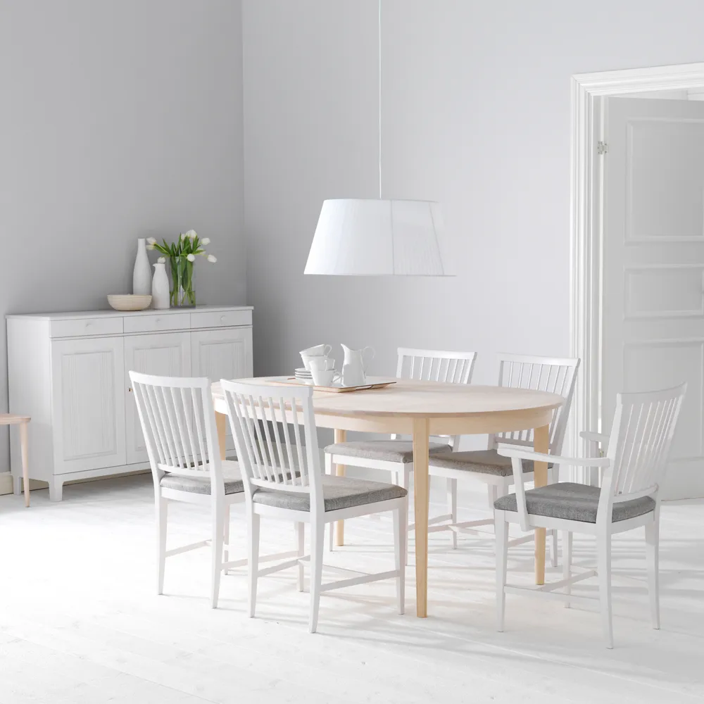 Vardags dining table, Birch light matt lacquer. 1 insert Stolab