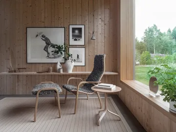 Lamino armchair and footstool - Sheepskin Espresso-oiled oak - Swedese