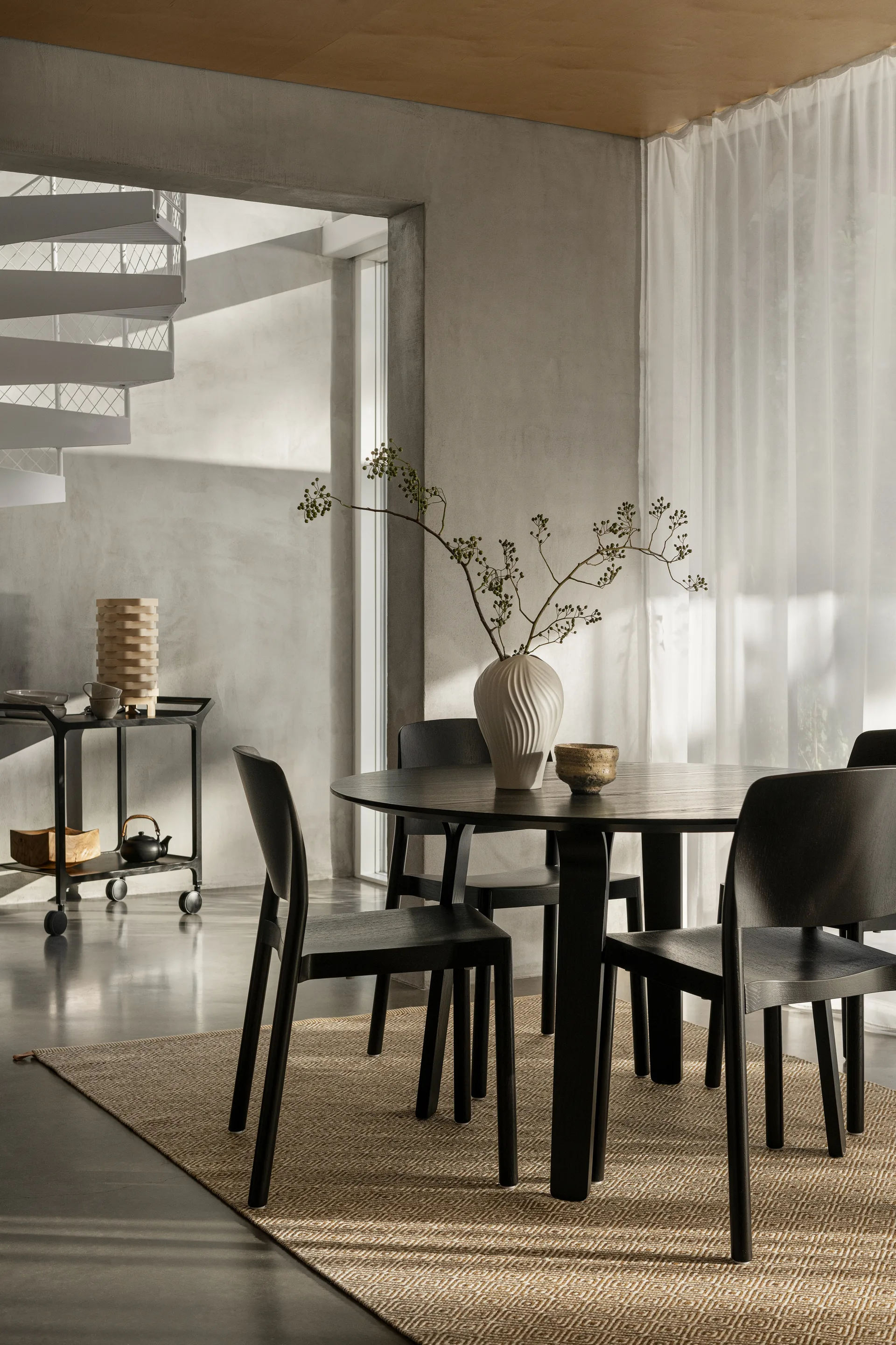 Teatime serving trolley, Ash black glazed Swedese