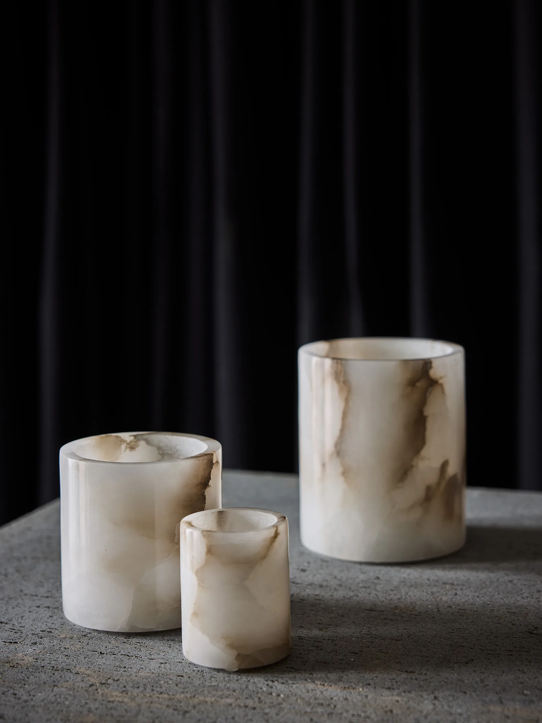 Alabaster candle holder, White-beige, XS 7.5 cm Tell Me More