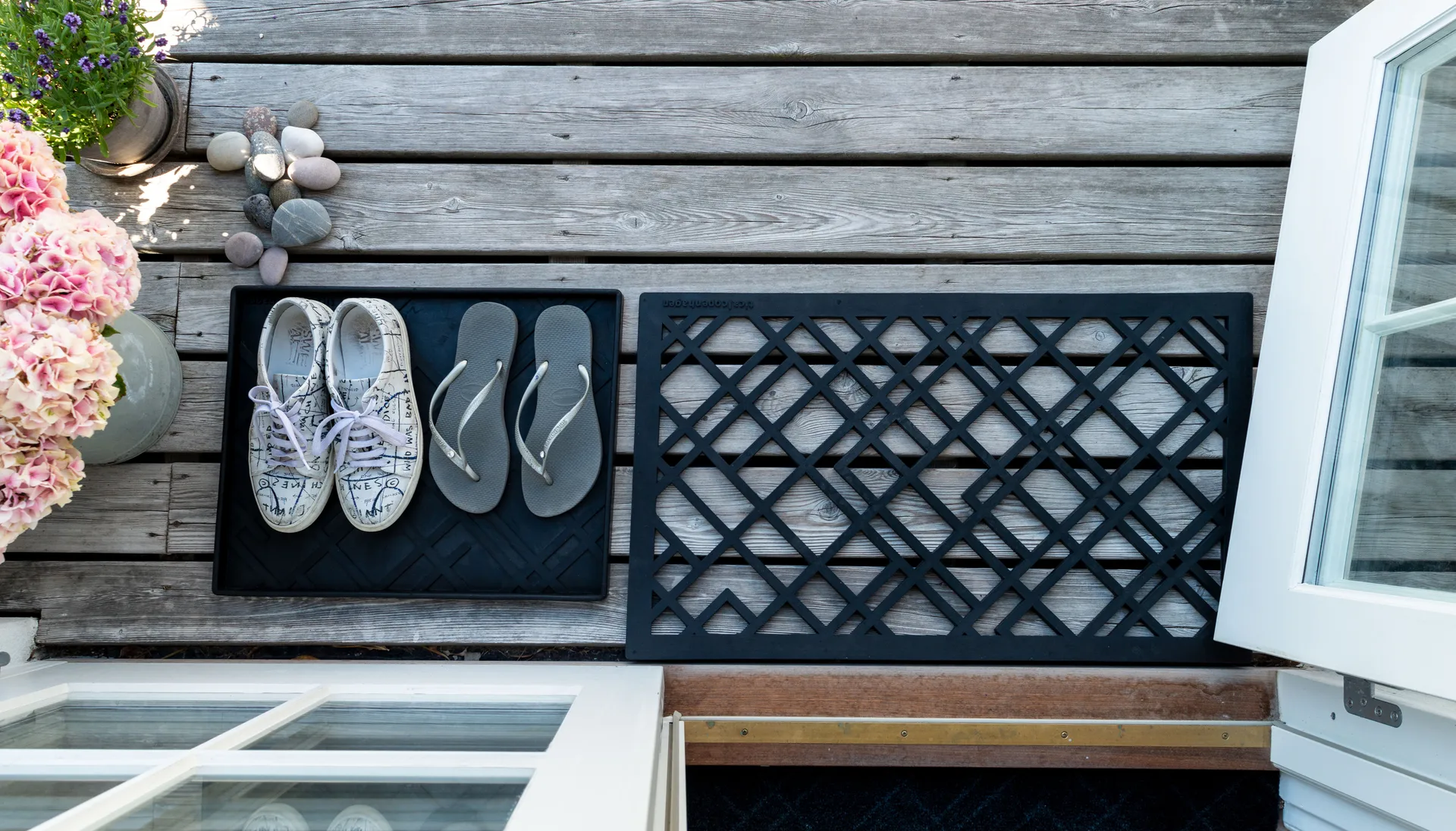 Lines rubber doormat, 45x75 cm tica copenhagen
