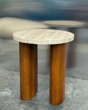 Vikman side table - Oak-beige travertine - Tinted