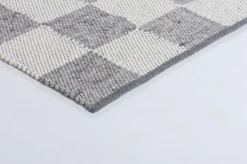 Gotland Design rug Special Edition - Silver-white nr. 2418, 170x240 cm - Tisca