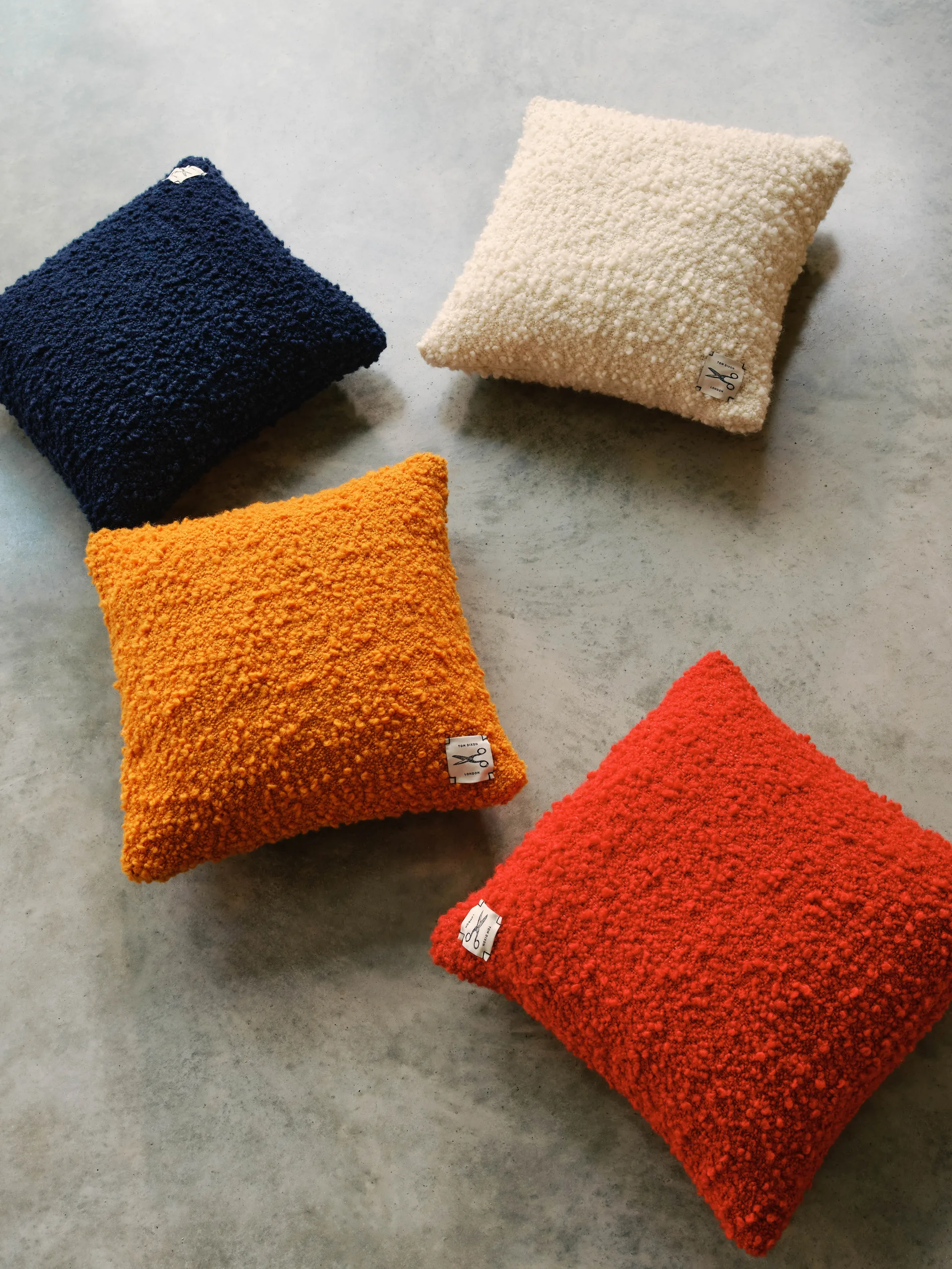 Bobble cushion 45x45 cm, Blue Tom Dixon