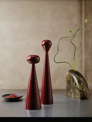 Brew Small spice grinder 25 cm - Burgundy - Tom Dixon