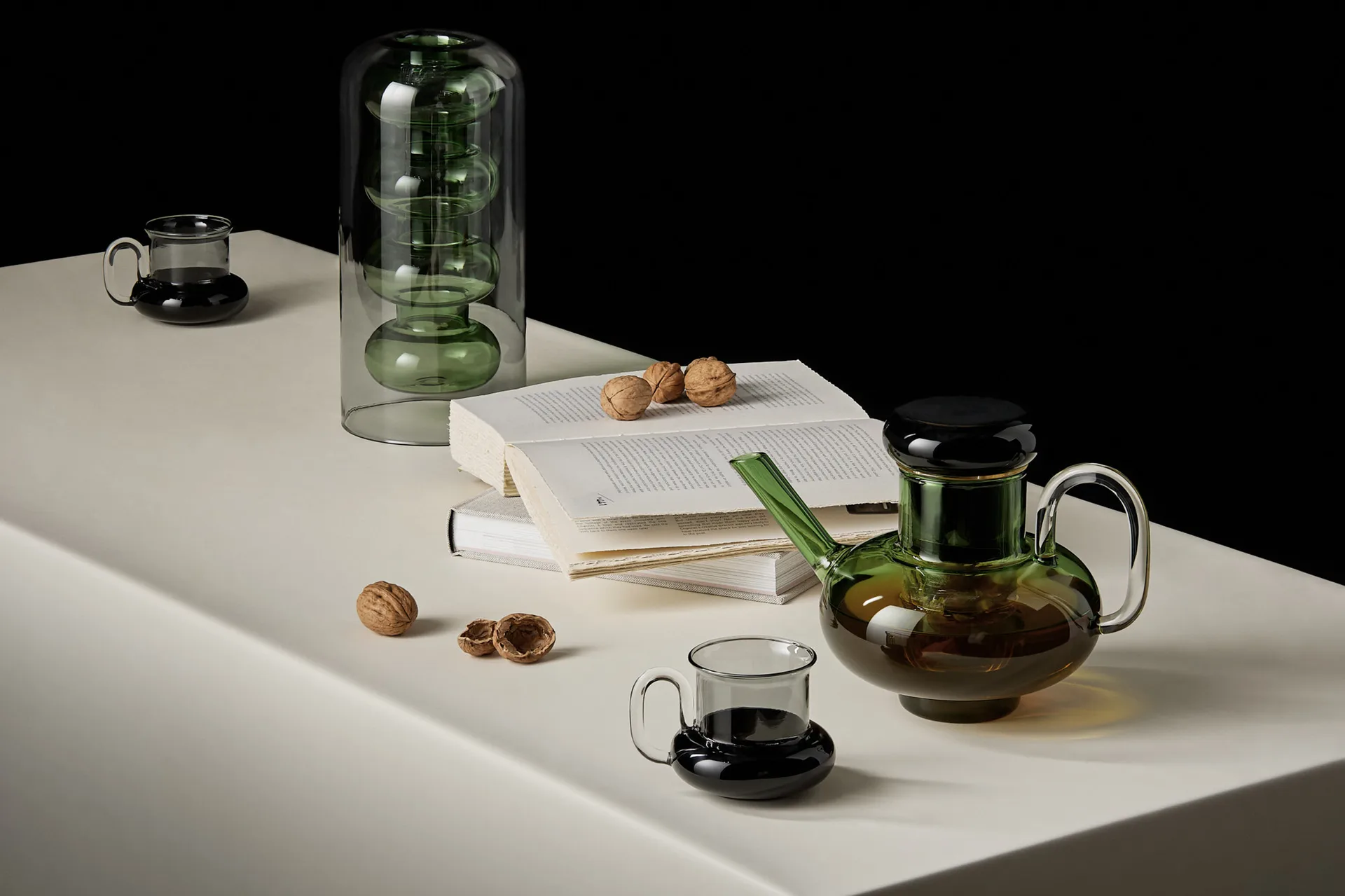 Bump teapot, Green Tom Dixon