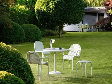 Groove café table round - Putty, Ø70 cm - Tom Dixon