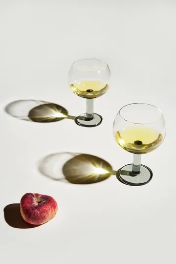 Puck Balloon glass on foot 45 cl 2-pack - Clear-smoke - Tom Dixon