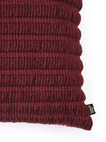 Ridge cushion 45x45 cm - Burgundy - Tom Dixon