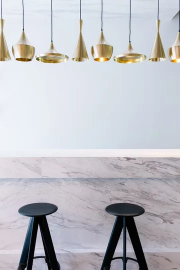 Slab bar stool 76 cm - Black oak - Tom Dixon