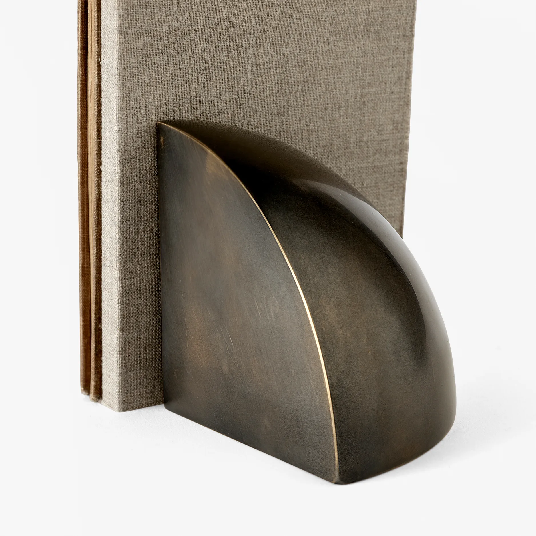 Collect decoration SC42 10 cm, bronzed brass &Tradition