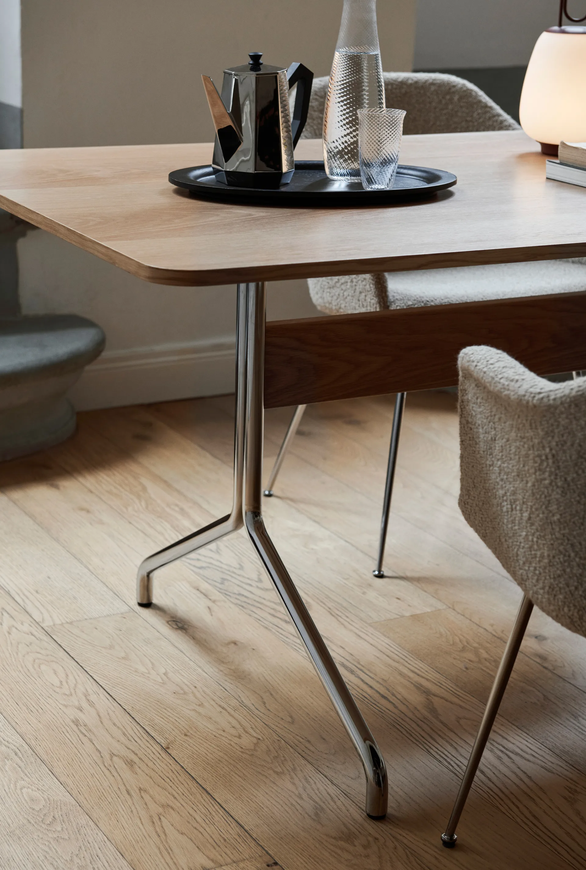 Collect SC64 tray 28 cm, Black stained oak &Tradition
