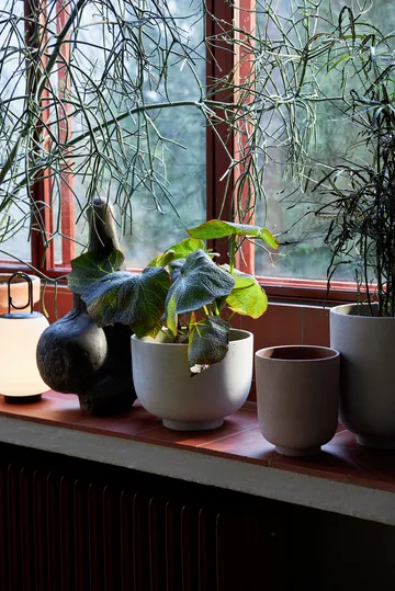 Collect SC71 flower pot large Ø24 cm - Milk - &Tradition