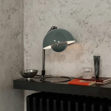 FlowerPot table lamp VP4 - Stone blue - &Tradition