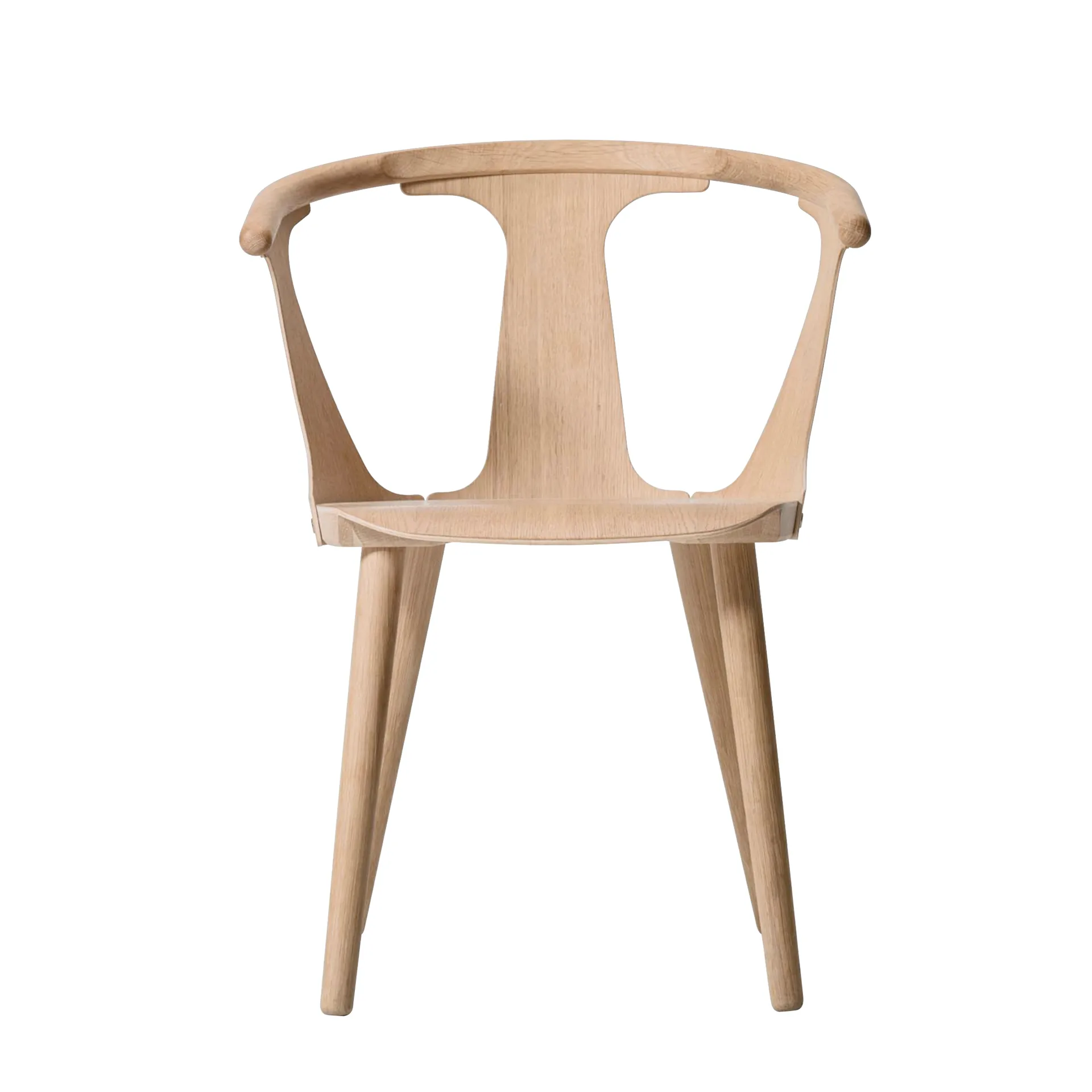 In Between chair Sk1, Oiled oak &Tradition