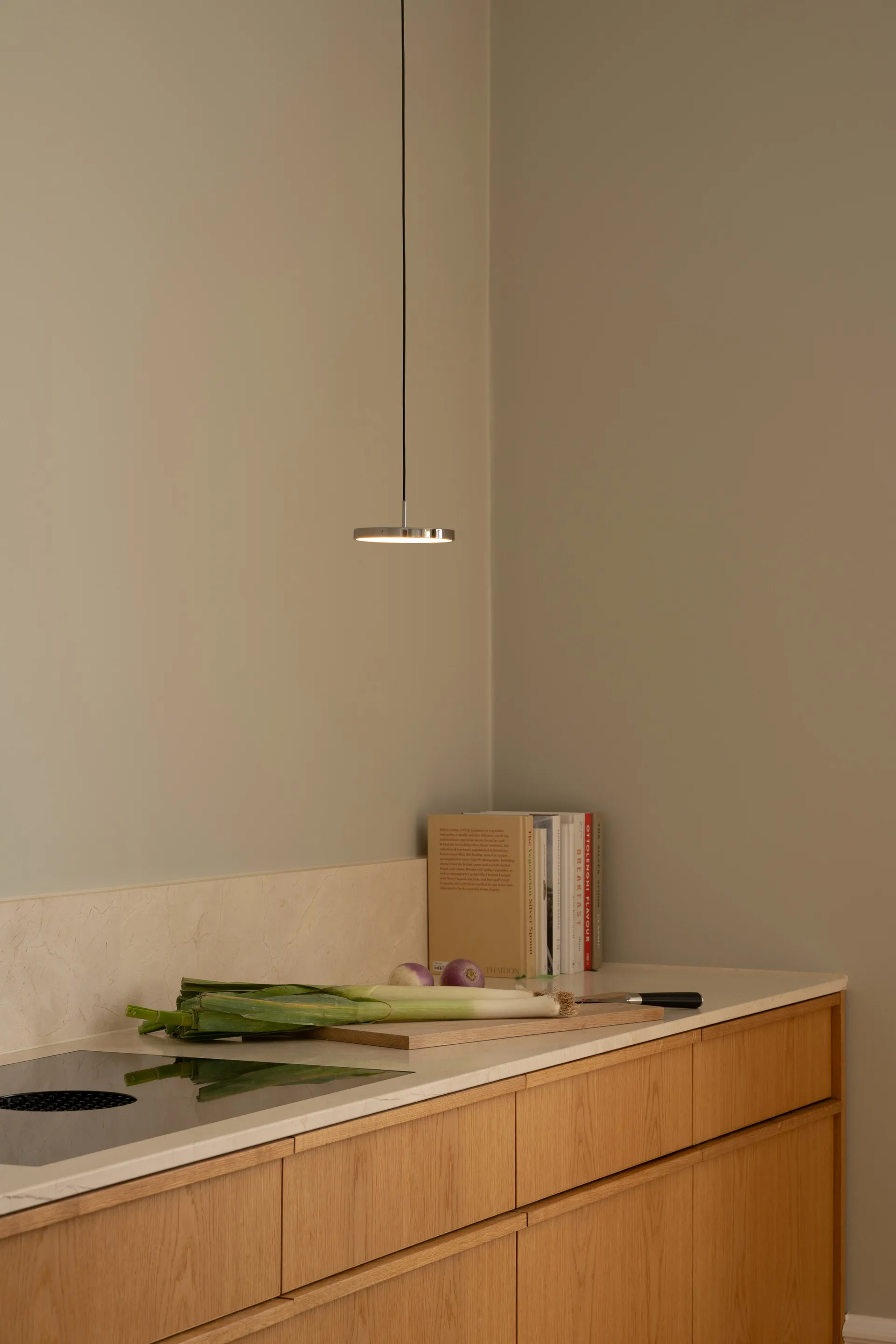 Asteria Micro ceiling lamp, Polished Steel-Steel Top Umage