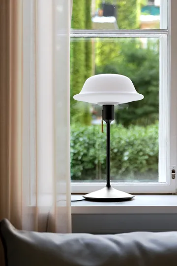 Butler table lamp - White-Black - Umage