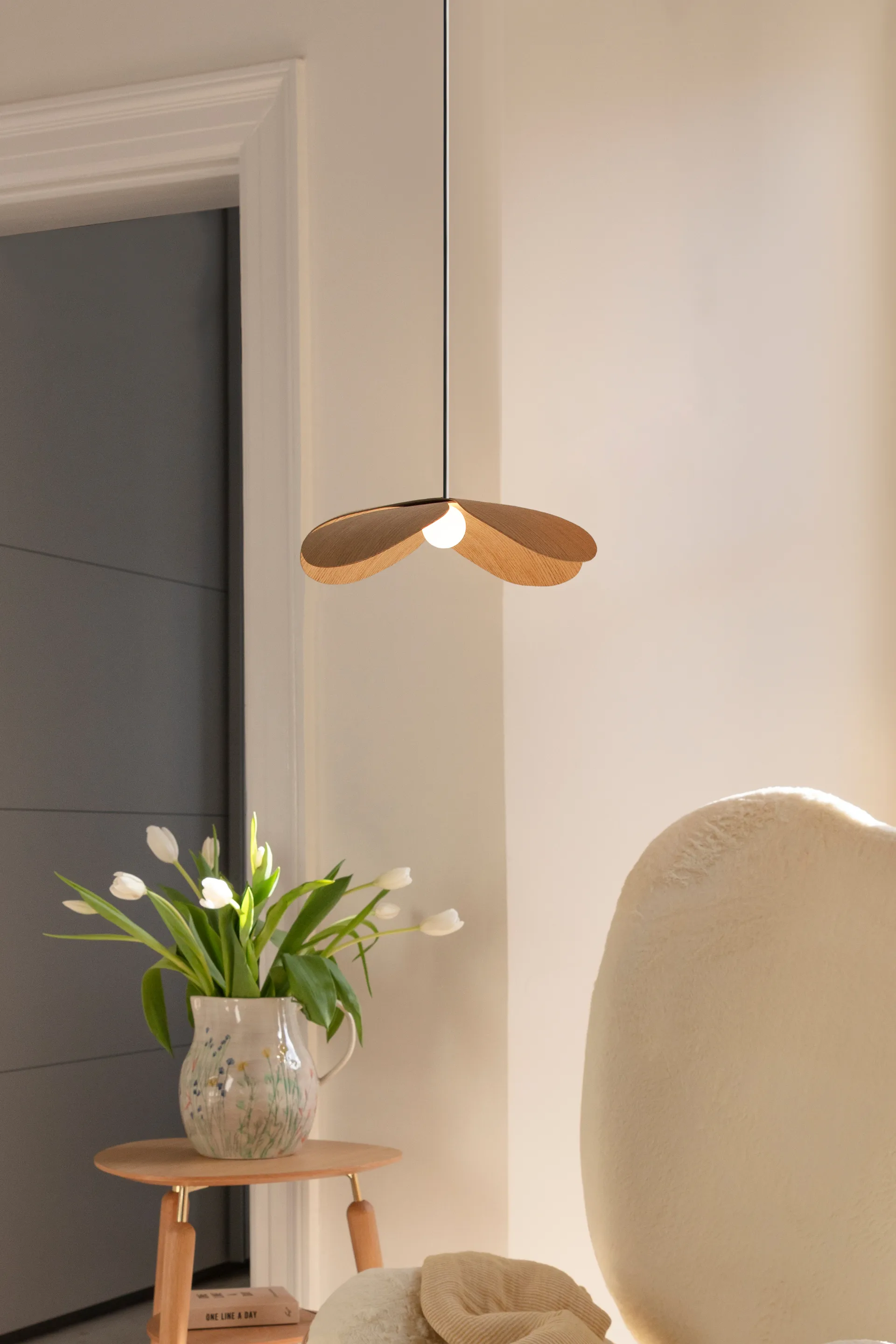 Forget Me Not pendant medium, Oak Umage