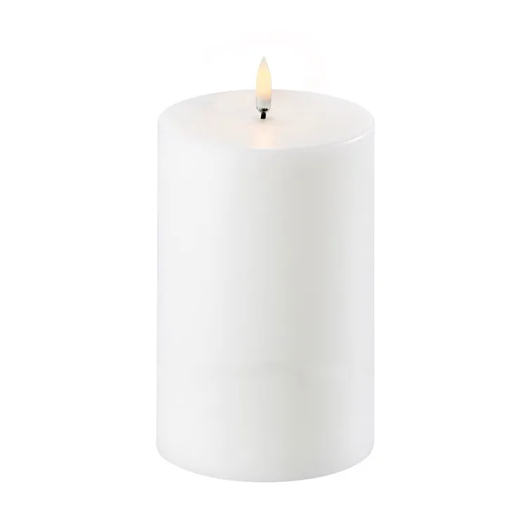 Uyuni LED Block candle white Ø10.1 cm, 15.2 cm Uyuni Lighting