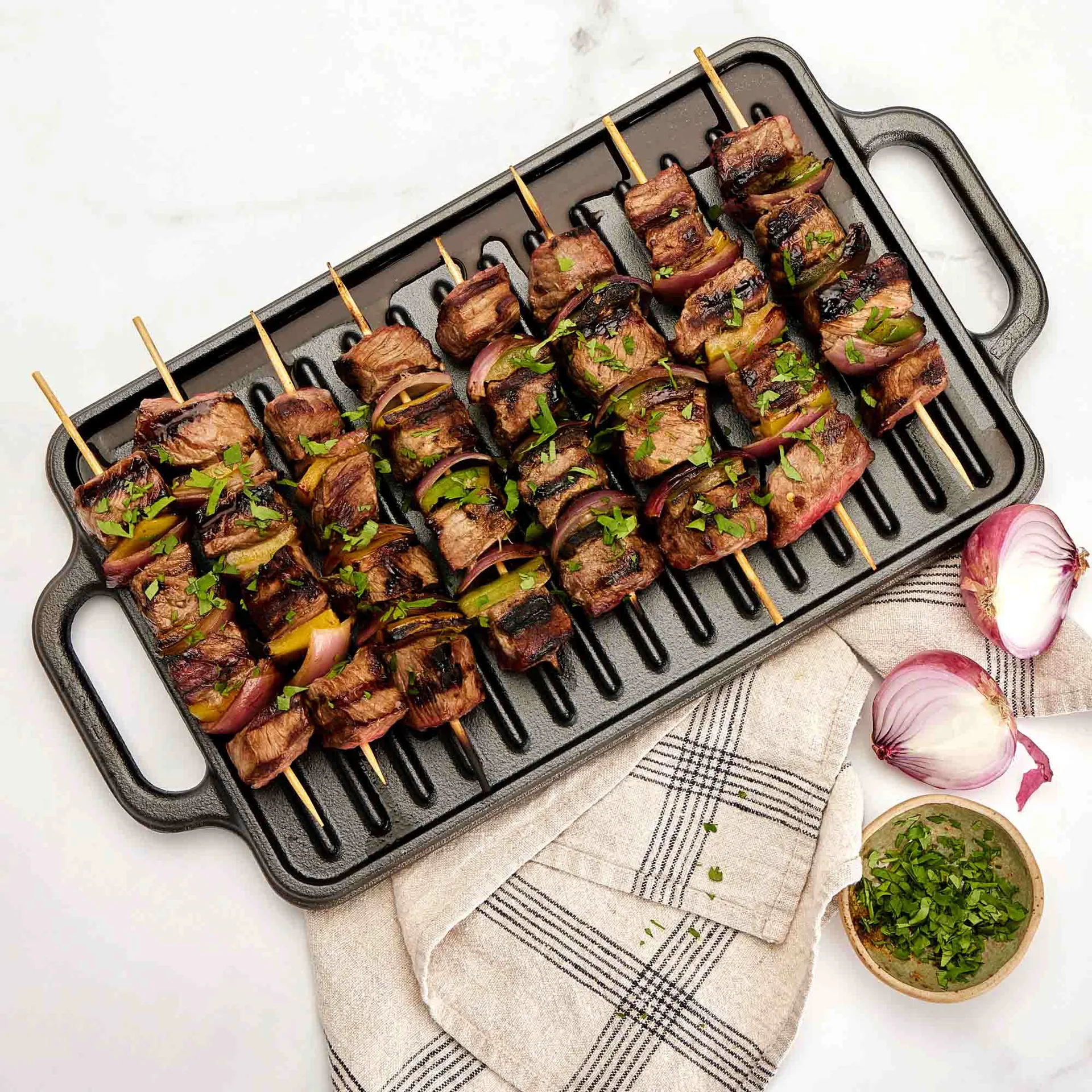 Cast iron reversible griddle 21x33 cm, Black Victoria