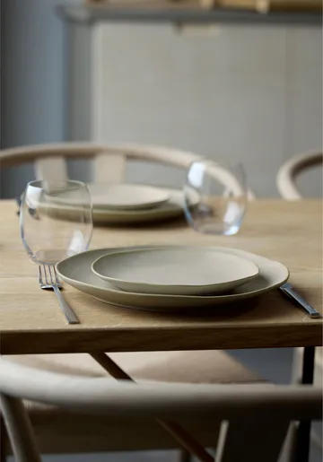 Shoku plate Ø27 cm - Warm Brown - Villa Collection
