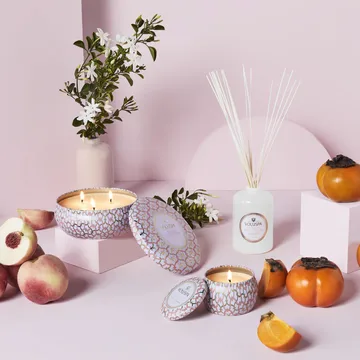 Maison Blanc 3-wick Tin scented 40 hours - Saijo Persimmon - Voluspa