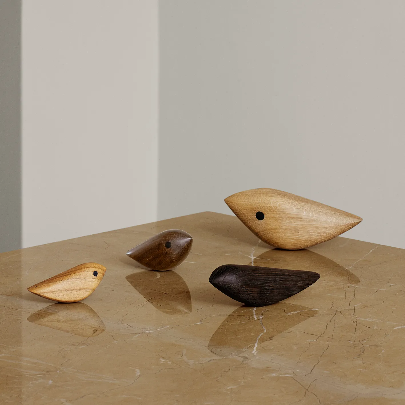Twirling Bird decoration M, Walnut Warm Nordic