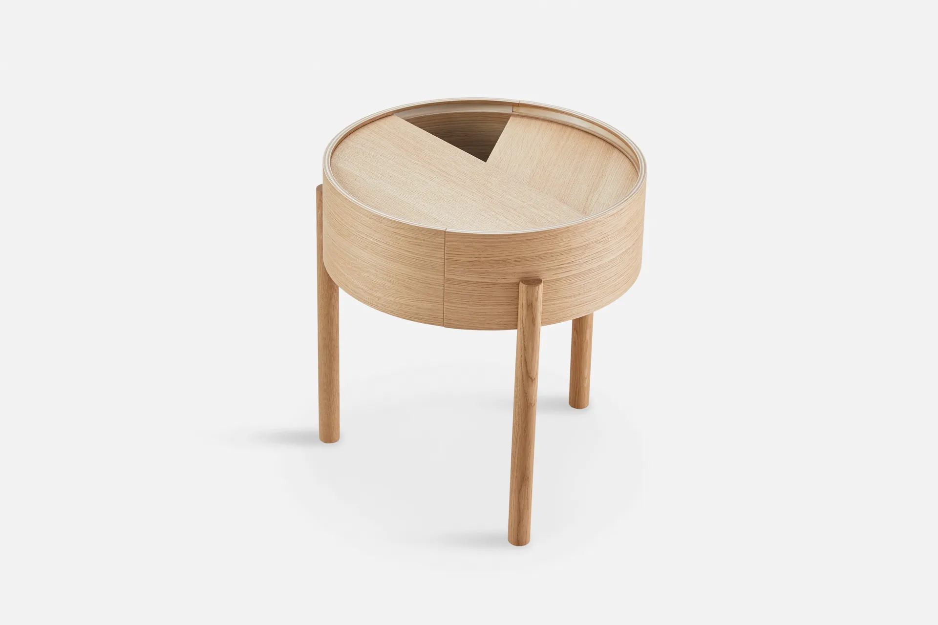 Arc side table, Oiled oak Woud