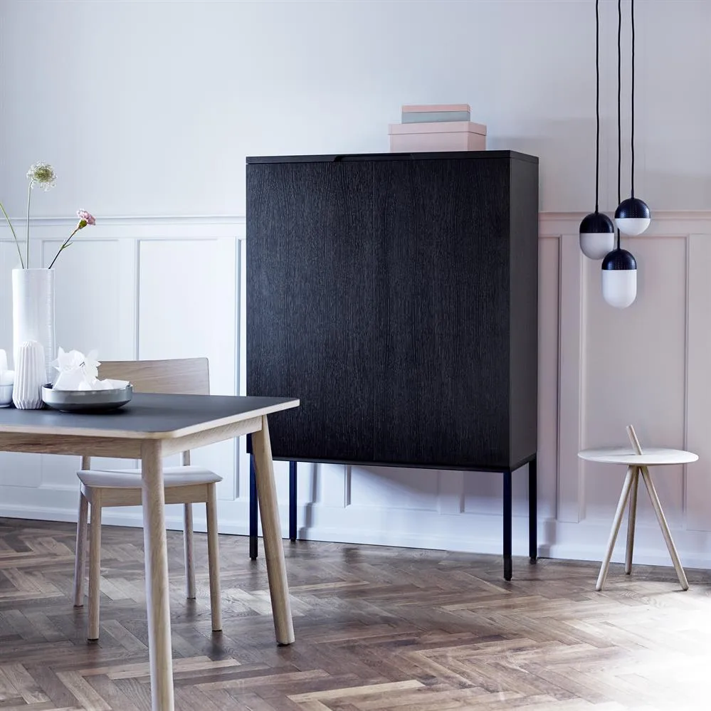 Dot pendant medium, black Woud