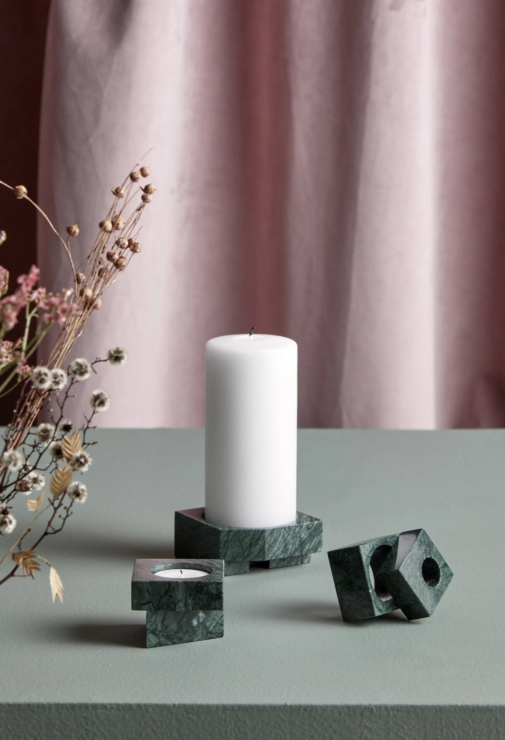 Jeu de dés 1 candle holder marble, Green Woud