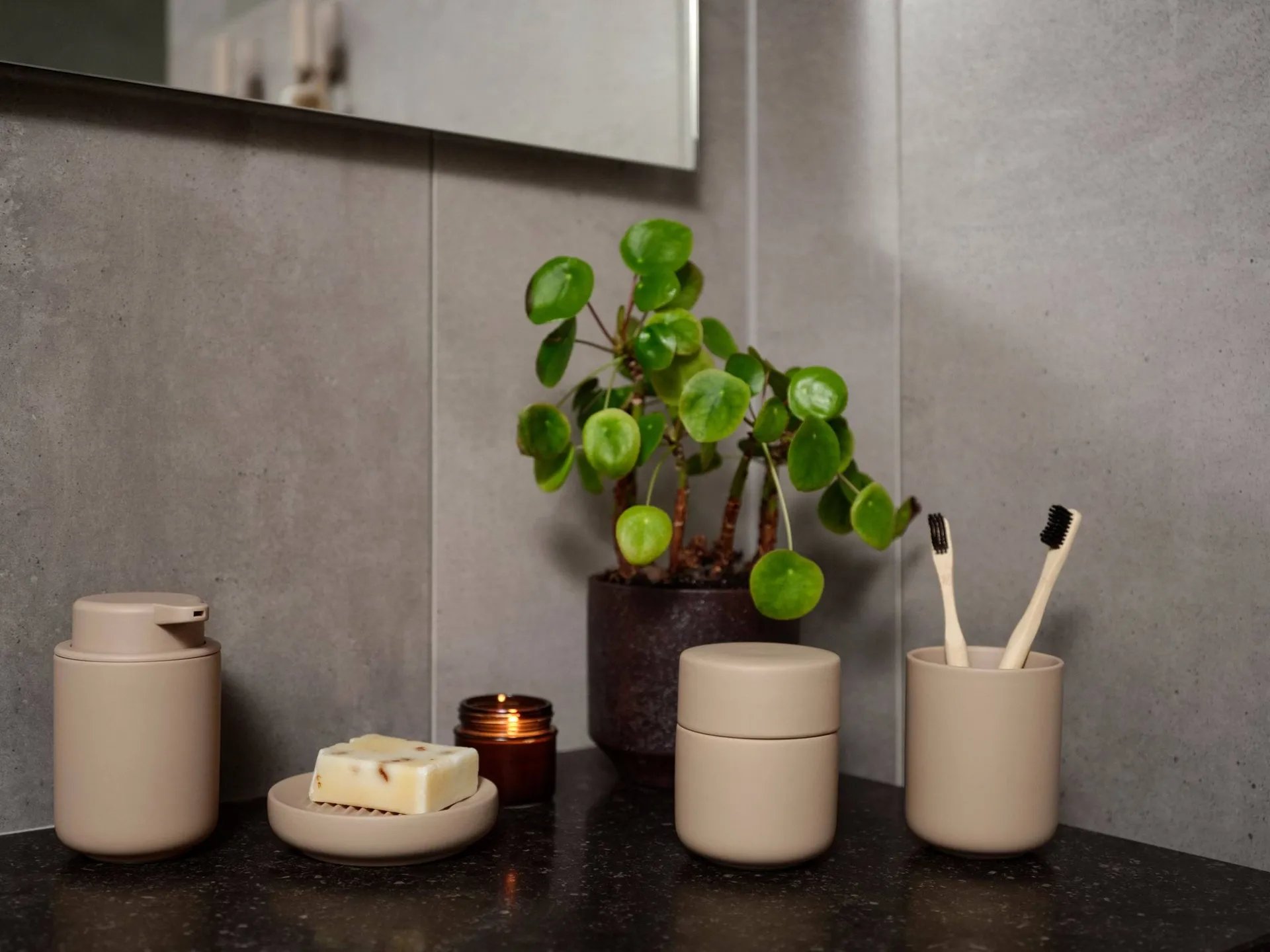 Ume toothbrush holder, Camel Zone Denmark